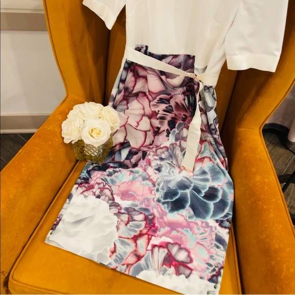 (Item no. 15) Floral Dress - Picture 4 of 4